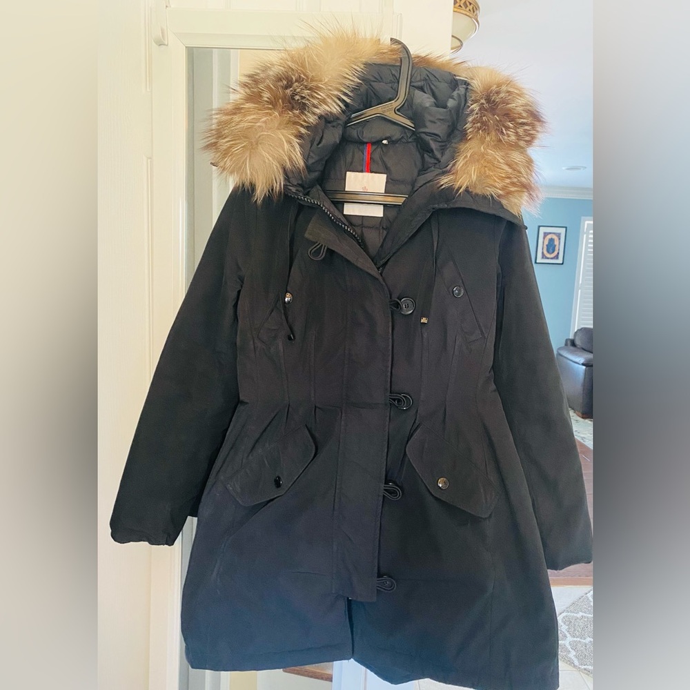 Moncler down jacket size T2 with real fur runs like medium - Picture 1 of 11